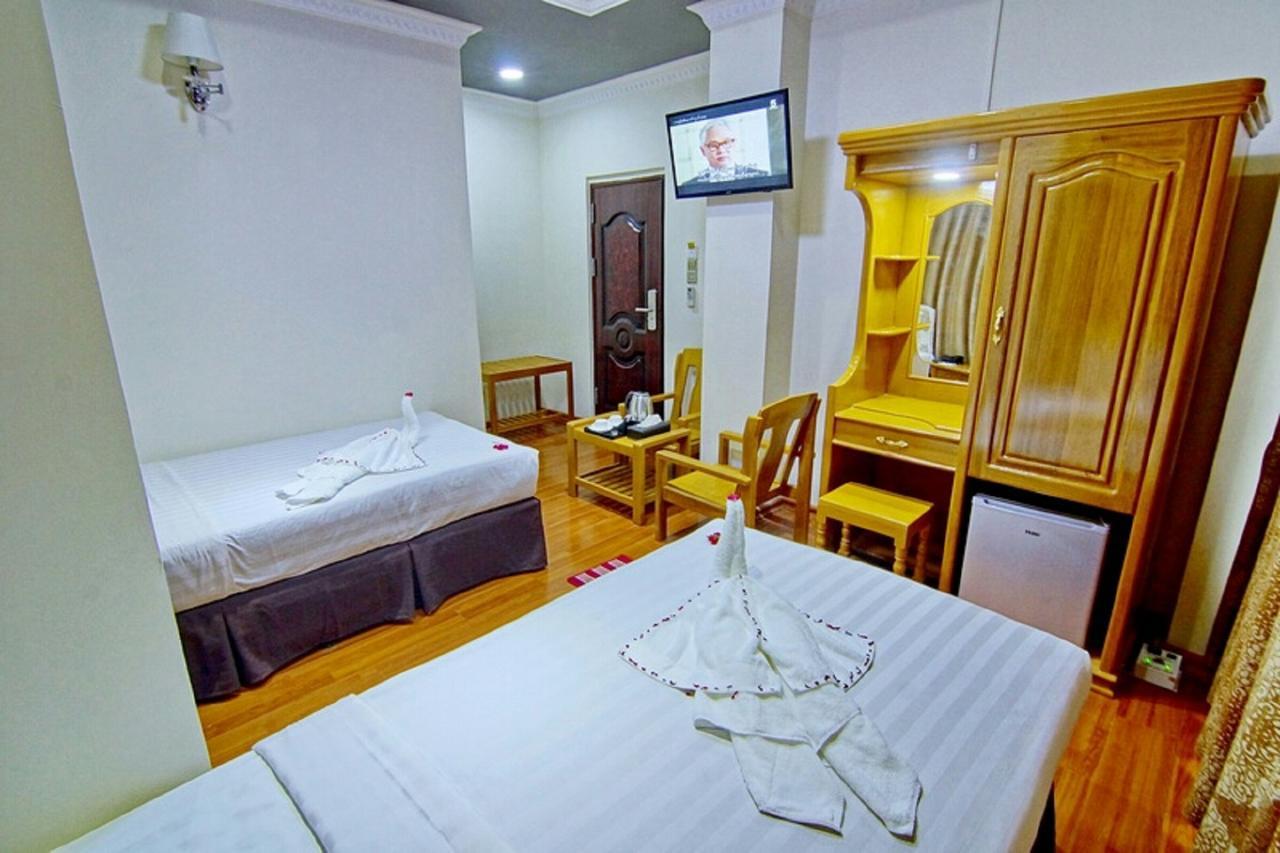 Myat Nan Yone Hotel Мандалай Экстерьер фото