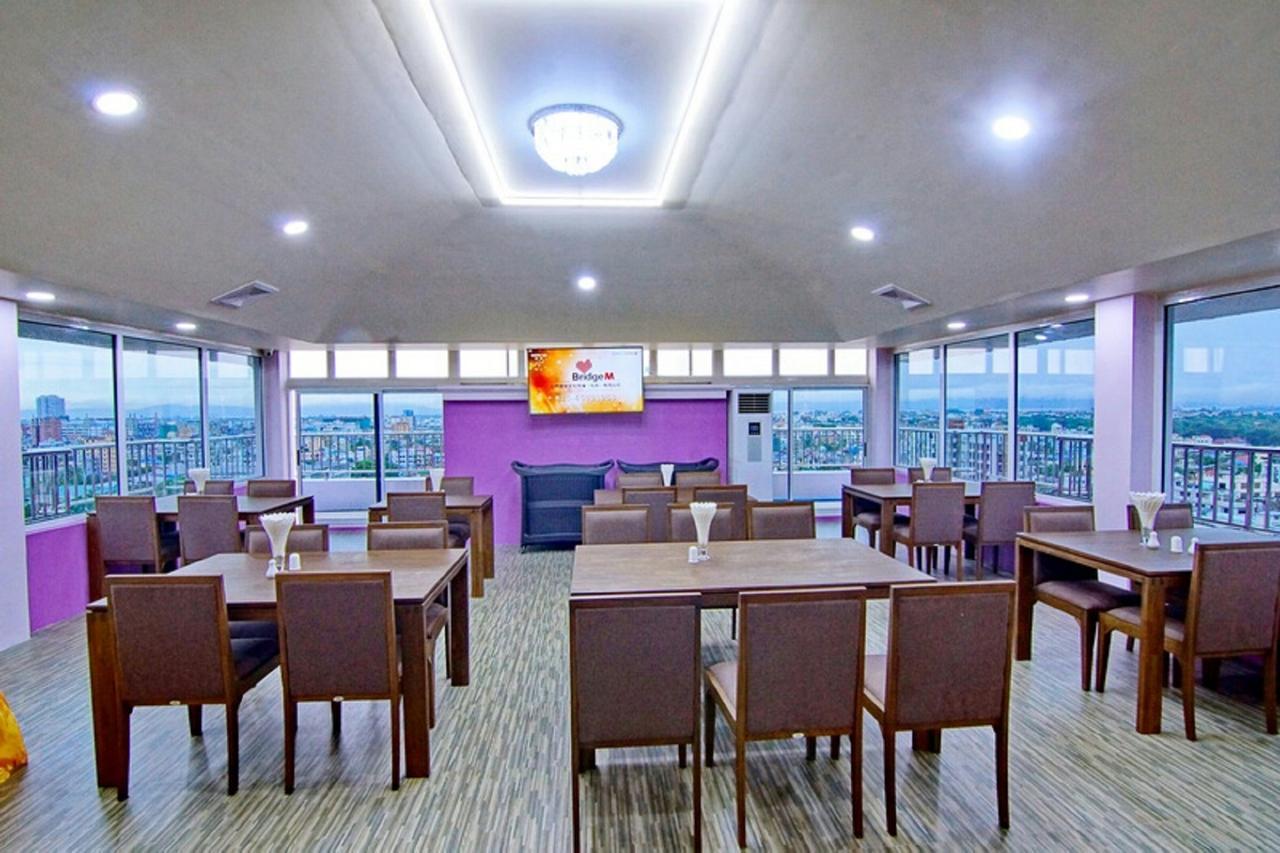 Myat Nan Yone Hotel Мандалай Экстерьер фото
