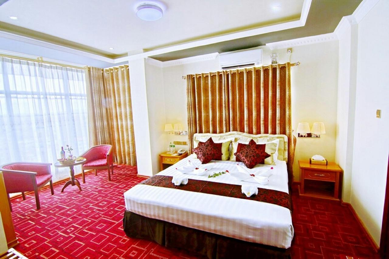 Myat Nan Yone Hotel Мандалай Экстерьер фото